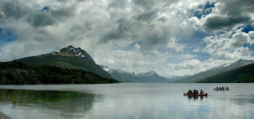 Experience the uniquely remote feeling of canoeing at the ends of the Earth in Ushuaia