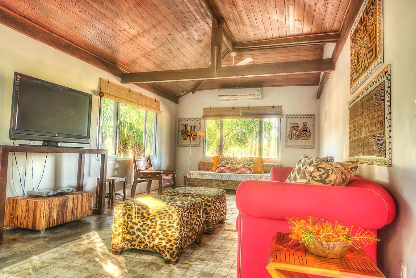 The lodge&rsquo;s TV room