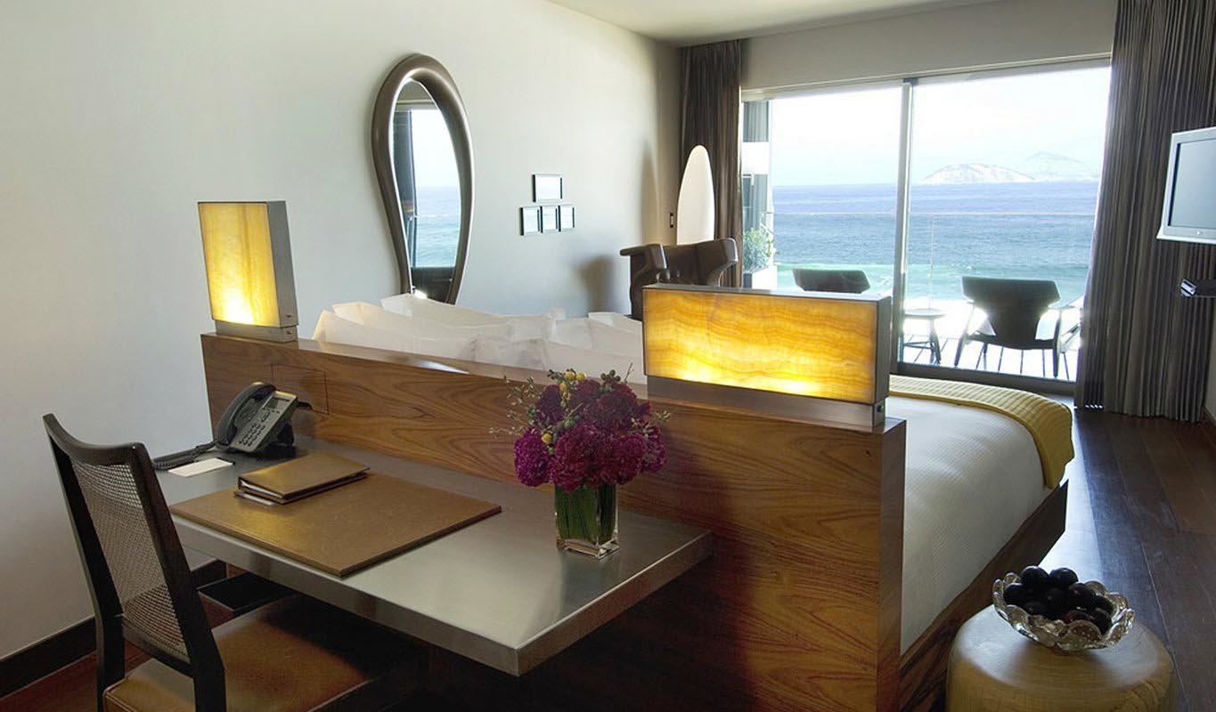 Deluxe room with sea view