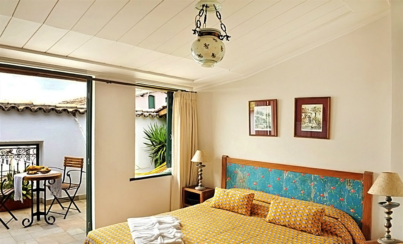 The smaller rooms (204 sq. ft - 19 sq. meters) have each an additional private terrace