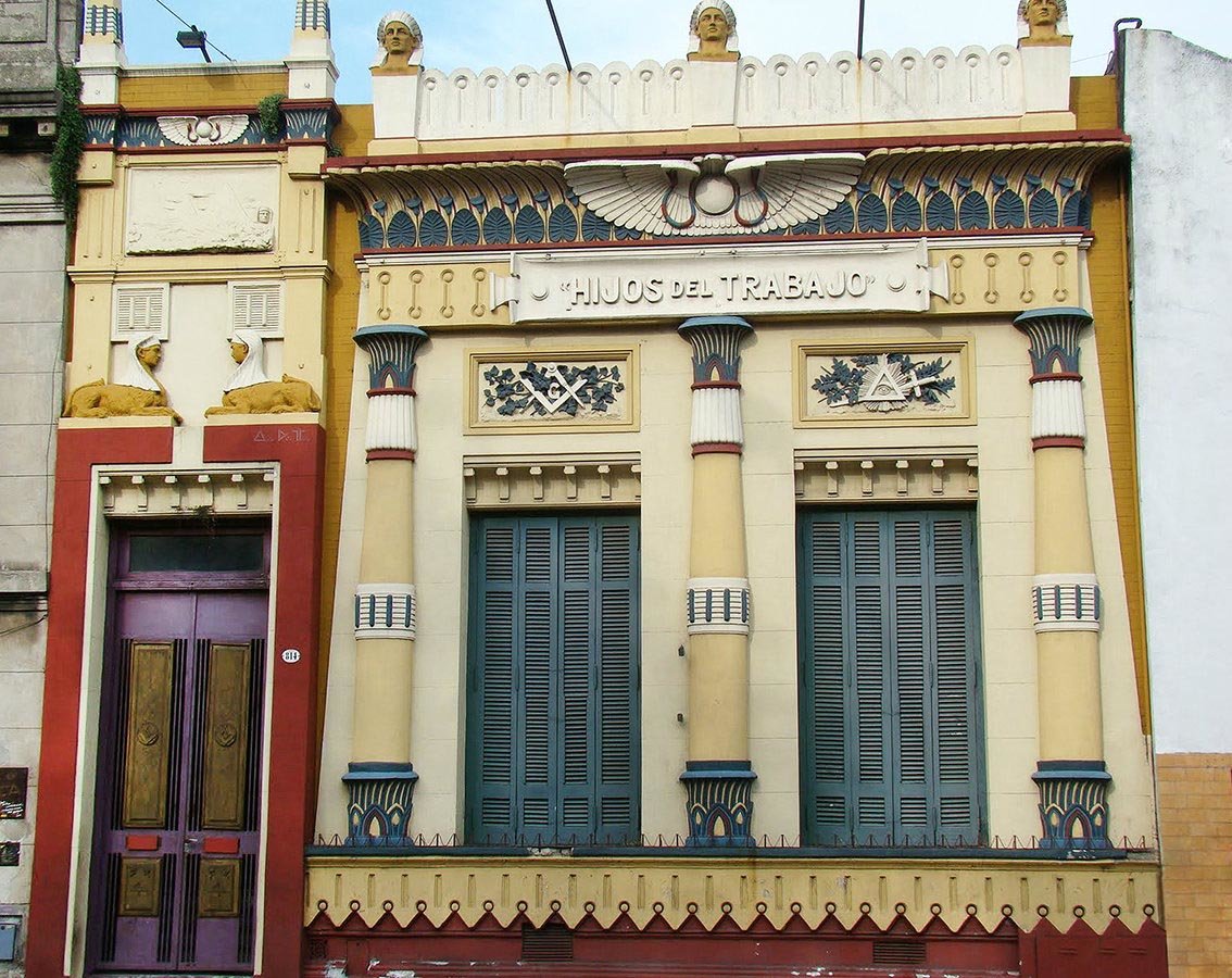 Learn about secret societies, notable bars and cafes, and gorgeous buildings of old