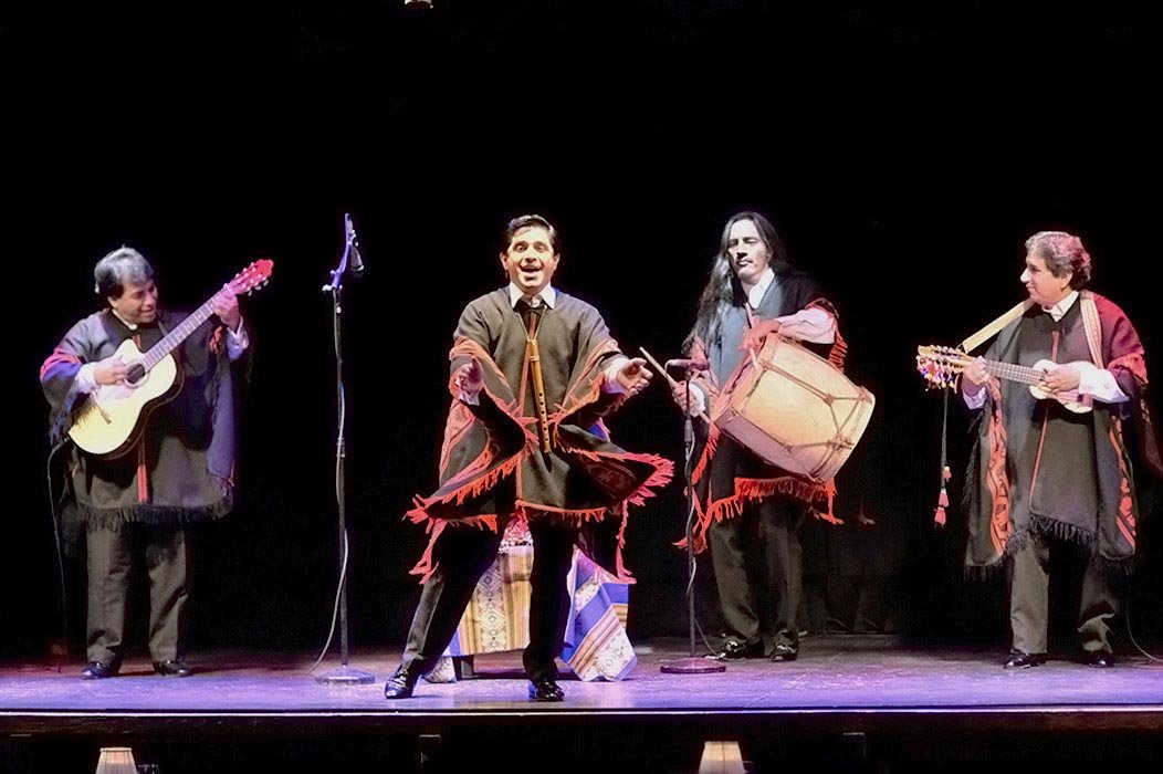 The show also includes some unique features of Argentine folklore