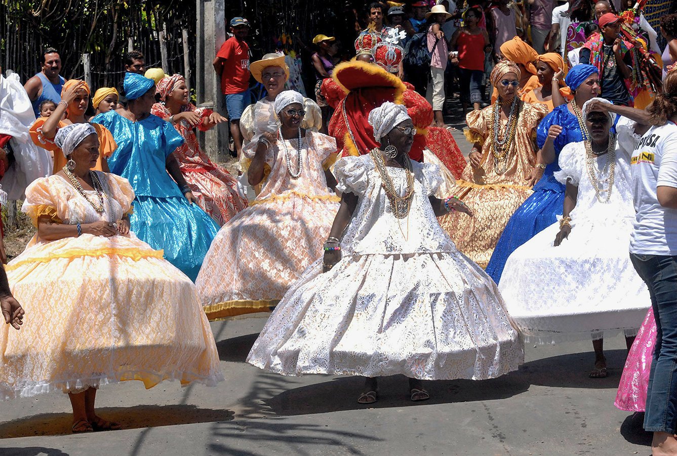 Bahian ladies dressed in their traditional garb