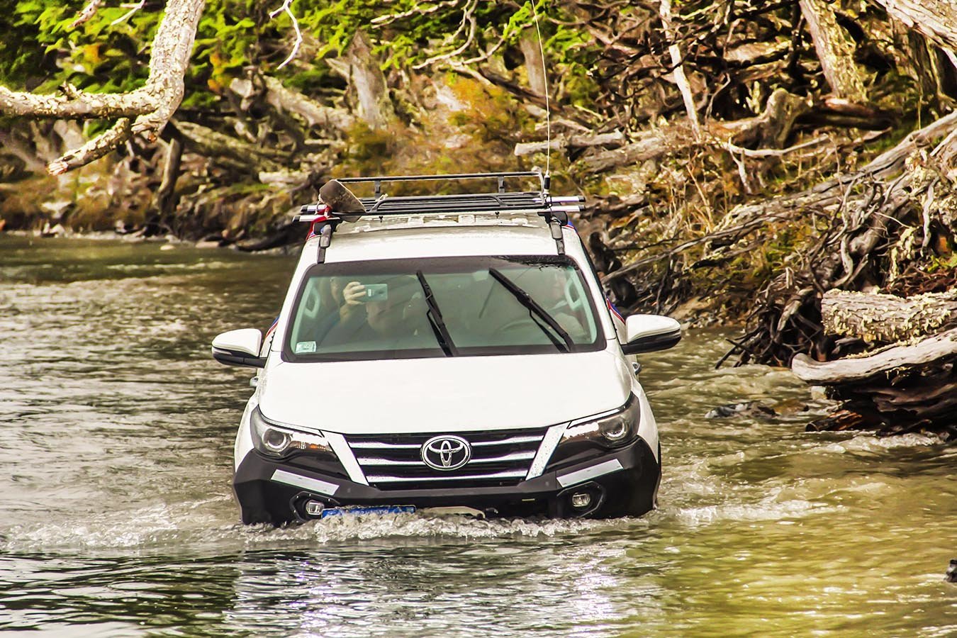 Our continued off-road travels take us to the shores of Fagnano Lake